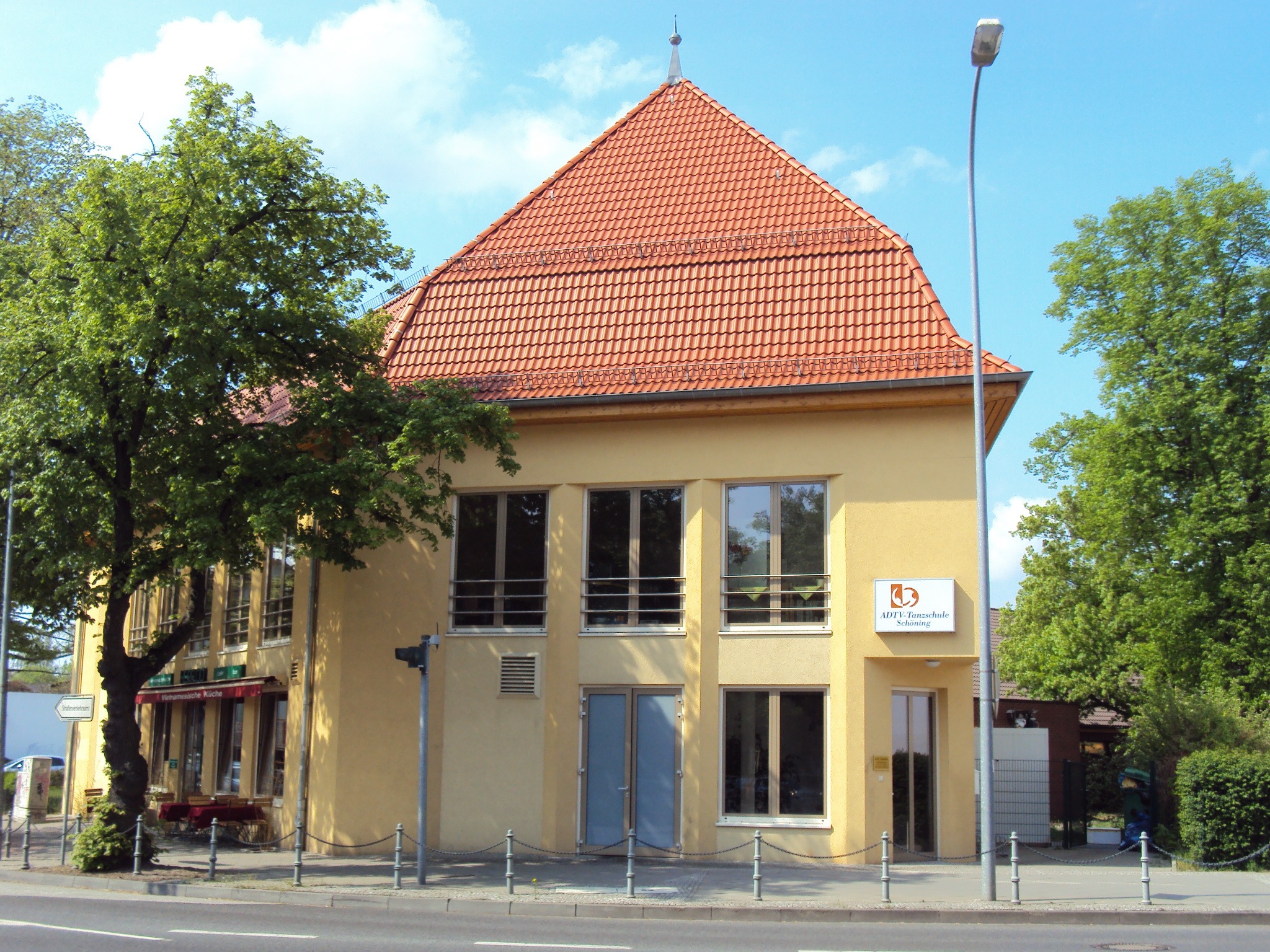 Gebäude der ADTV Tanzschule Schöning